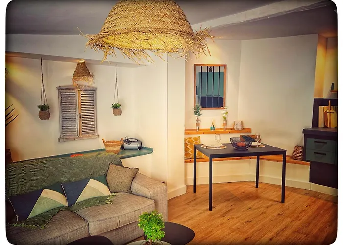 Maison Des Garcons * Villeneuve-lès-Avignon